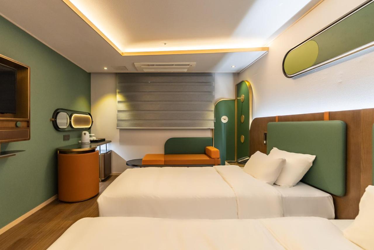 L&L Central Hotel Jeju Dış mekan fotoğraf